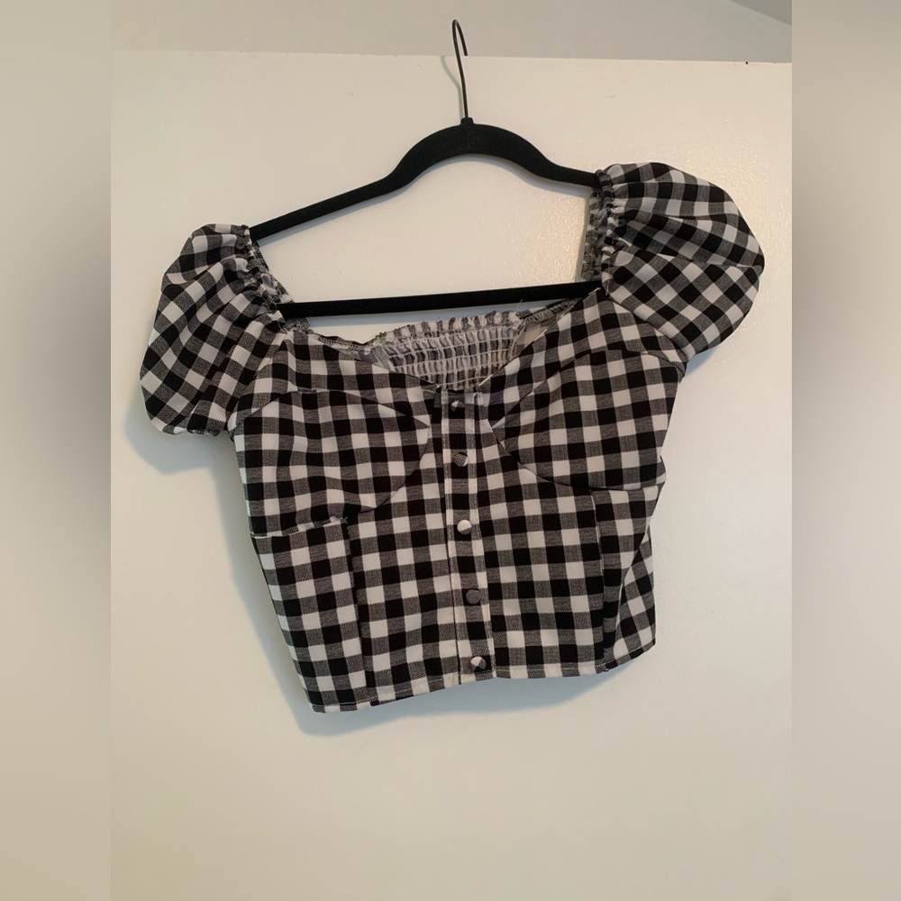 Hazel & olive black white gingham puff sleeve crop top - size small